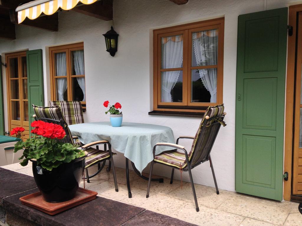 Apartament Almroeserl