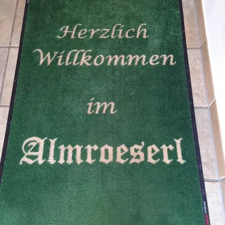 Almroeserl Mittenwald Exterior photo